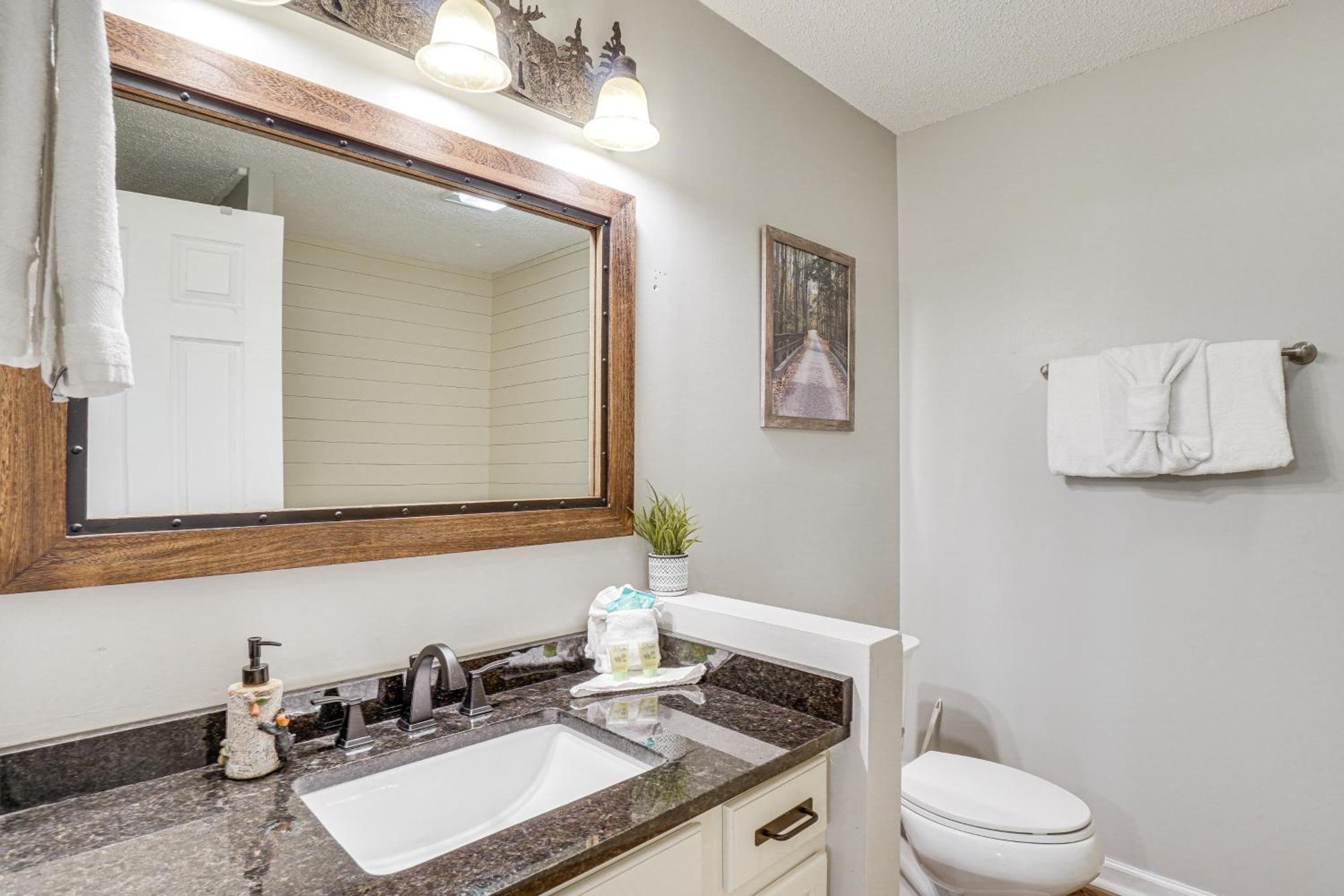 Downtown Gatlinburg Condo With Mountain-View Balcony Exteriör bild